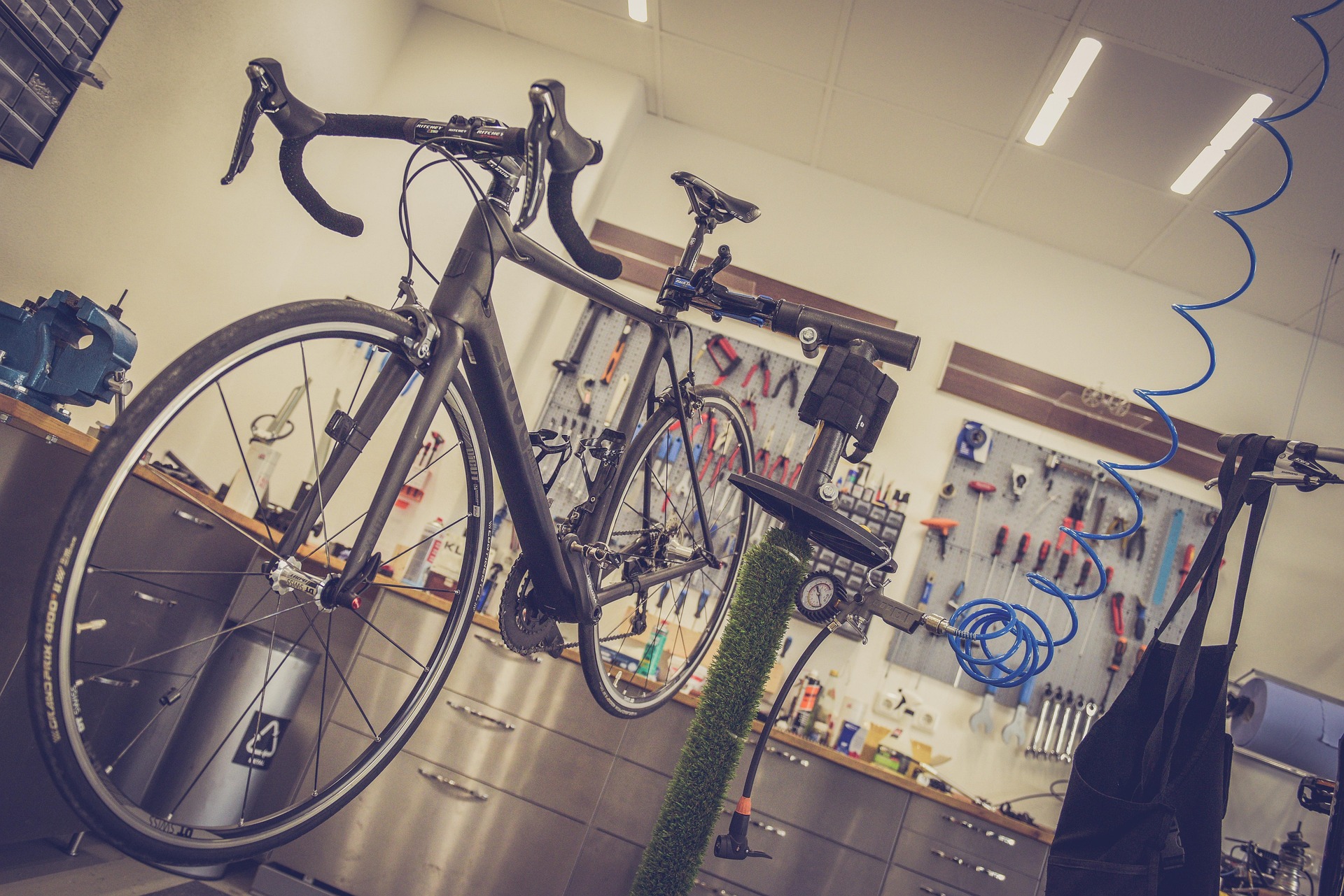 DataConnector BikeExchange DataConnector BikeExchange